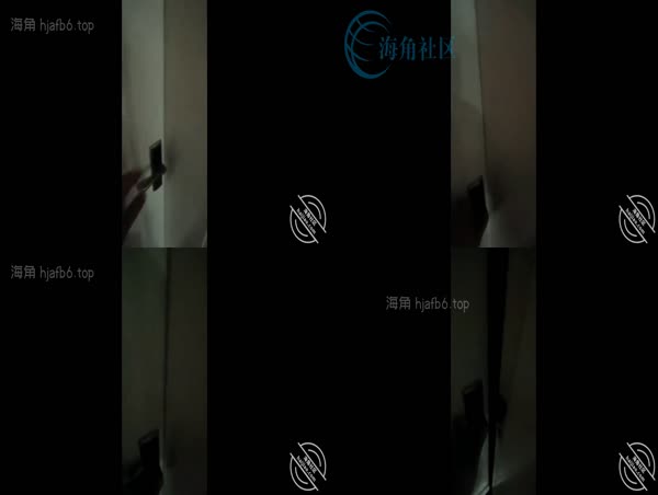 母狗邻居和她老公打电话的视频来了老粉丝应该都看过的