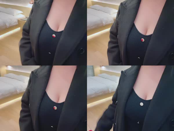射我胸口的粉丝哥哥你的精液让我回味无穷好爽