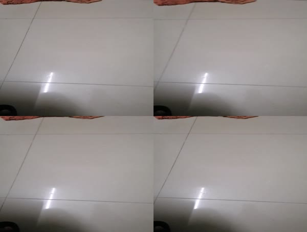原创我有一个单亲骚妈妈十偷拍妈妈洗澡