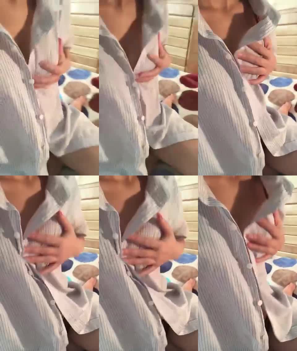 自慰喷水两次无套内射